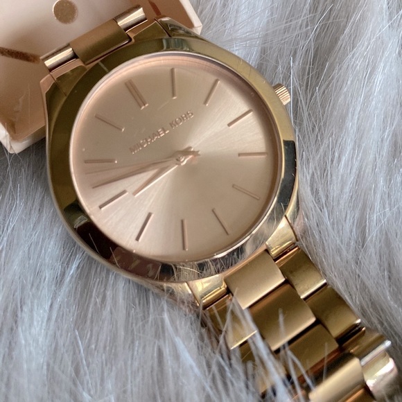 Michael Kors Slim Runway Watch in Rose Gold - Picture 3 of 9